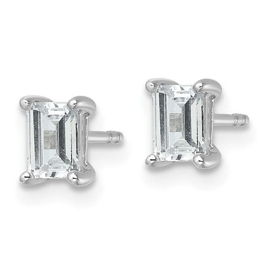 Side profile of 14K white gold IGI certified lab grown diamond emerald cut stud earring showing 4-prong setting on white background