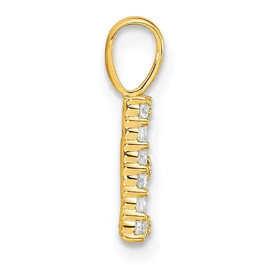 14K yellow gold lab grown diamond initial E pendant side view showing raised prong settings on white background